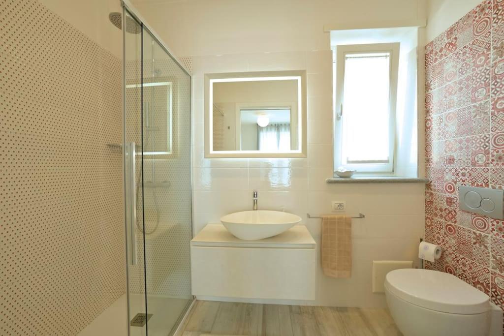 Luxury Apartament Con Garage Vista Mare Alassio Per 6 Persone المظهر الخارجي الصورة